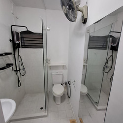 Hollywood Apartments (D9), Apartment #533305721